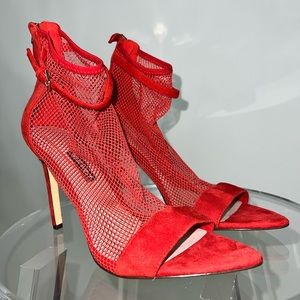 NINE WEST WOMENS “GOTBANK 2” RES FISHNET SANDALS